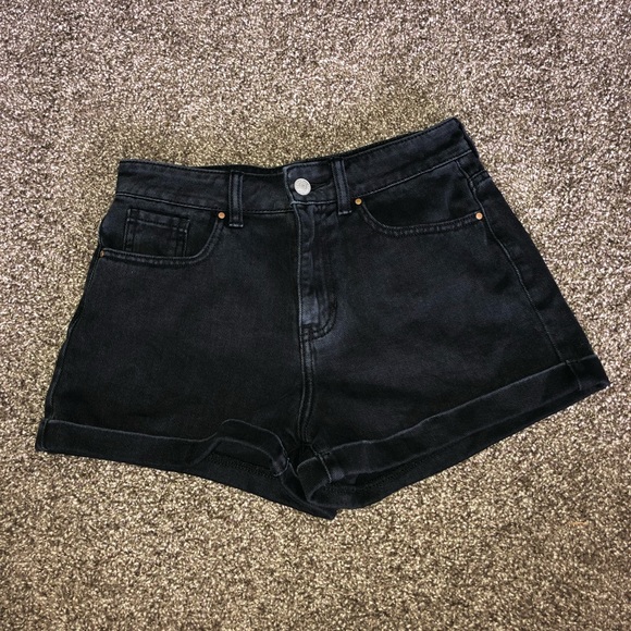 PacSun Pants - Black high wasted Mom shorts PacSun Pants - Black high wasted Mom shorts